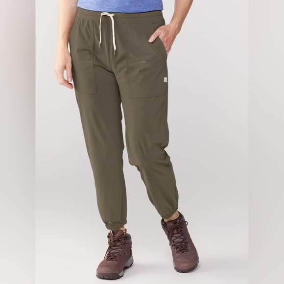 NWT Vuori Miles Women's Performance Joggers in Oregano - Picture 8 of 8
